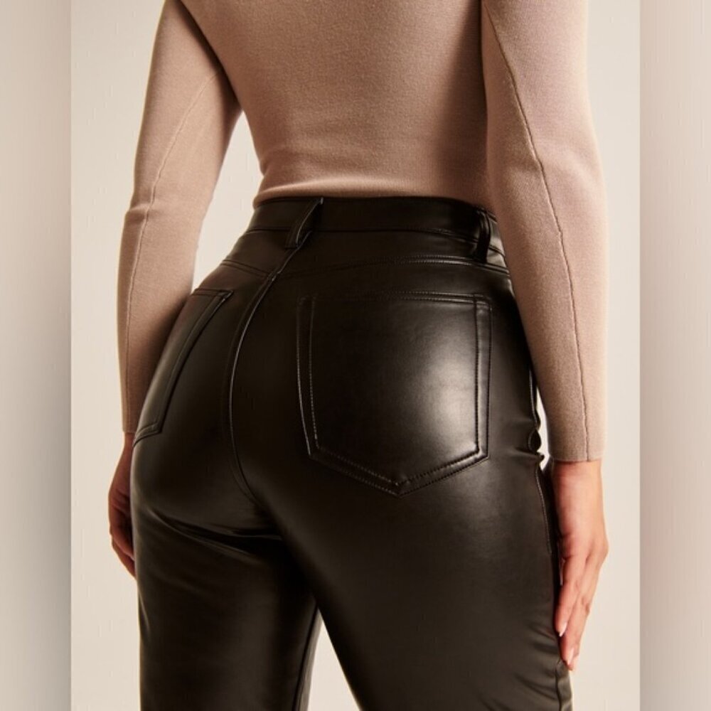 Abercrombie & Fitch Curve Love Vegan Leather 90s Straight Pant size 31 Short BK - Picture 3 of 16